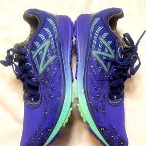 Run Disney New Balance Haunted Mansion Sneakers Vanzee Size 11 (women’s)